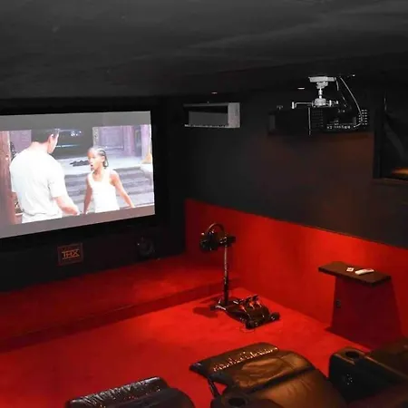 Luxury / Pool, Gym ,cinema Willa *
