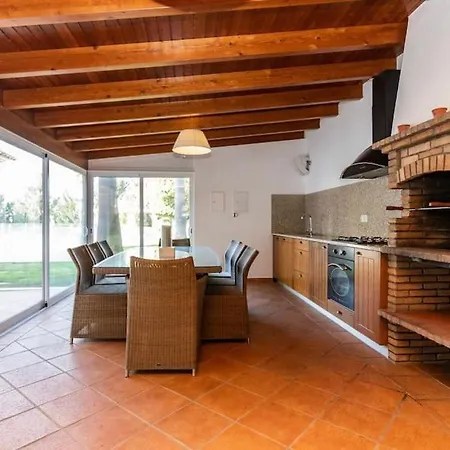 Luxury / Pool, Gym ,cinema Willa Albufeira